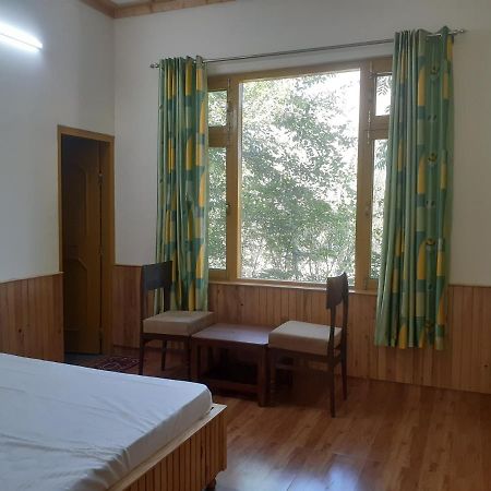 Gazing Moon Homestay Shamshi Exterior foto